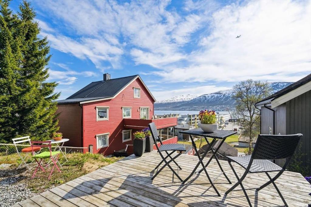 Cozy Little House In Tromso City Ngoại thất bức ảnh