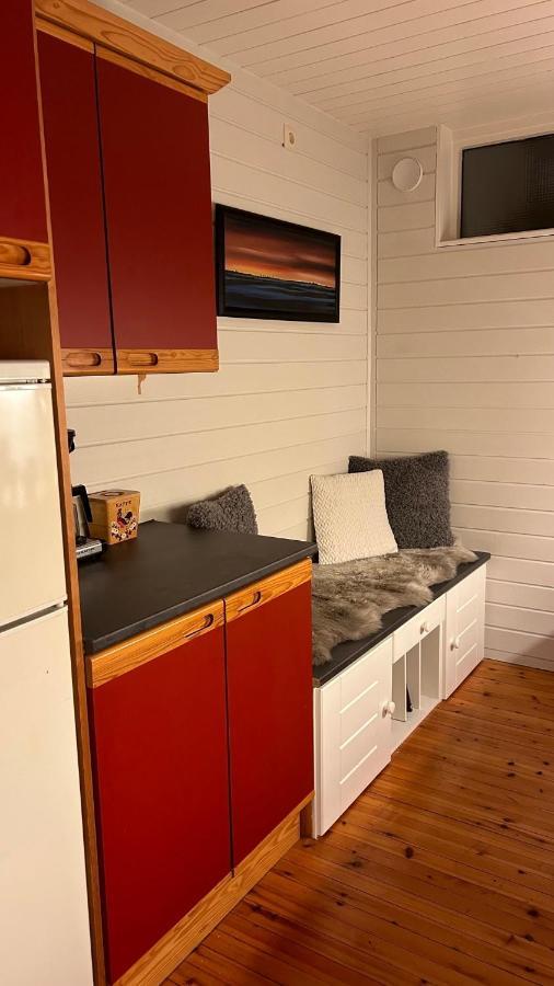 Cozy Little House In Tromso City Ngoại thất bức ảnh