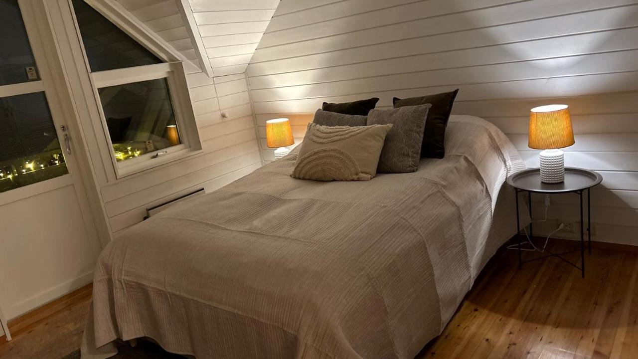Cozy Little House In Tromso City Ngoại thất bức ảnh
