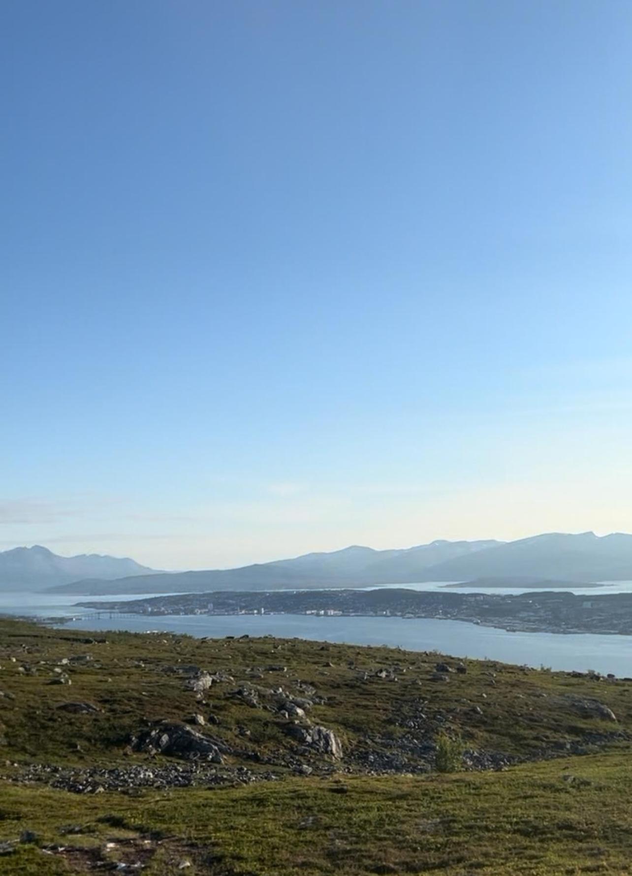 Cozy Little House In Tromso City Ngoại thất bức ảnh
